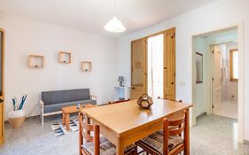 Lupino House